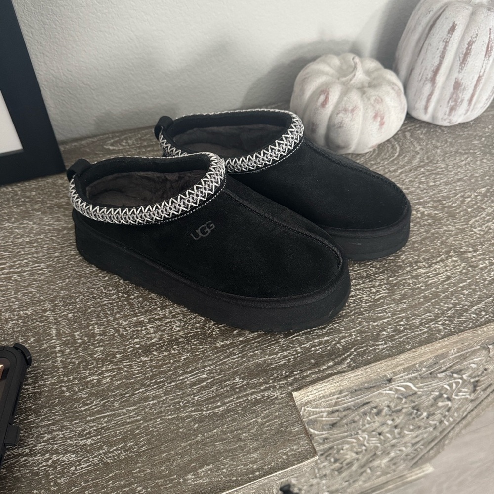 UGG Black Suede platform Slip-Ons with Patterned Trim